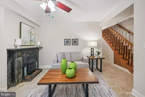 722 A St SE, Washington, DC 20003 photo 27