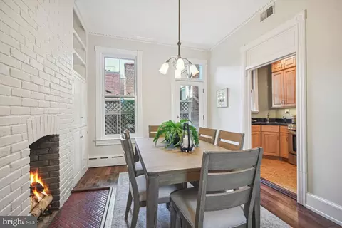 722 A St SE, Washington, DC 20003 photo 6