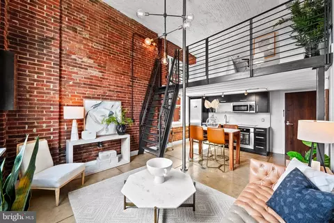 1401 R St NW #310, Washington, DC 20009
