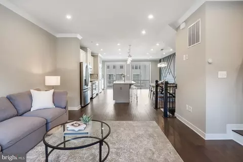 3607 Jamison St NE, Washington, DC 20018 photo 4