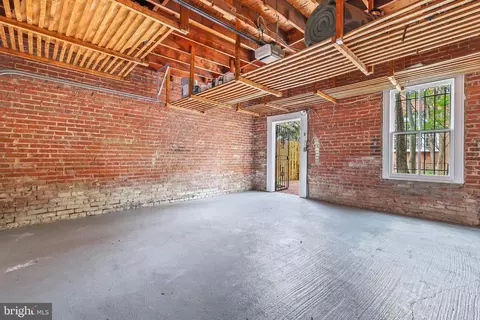 525 7th St SE, Washington, DC 20003 photo 35