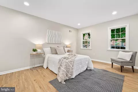 525 7th St SE, Washington, DC 20003 photo 26