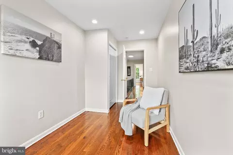 525 7th St SE, Washington, DC 20003 photo 18