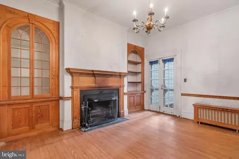 Living - 16 3rd St NE, Washington, DC 20002 photo 3 of 4