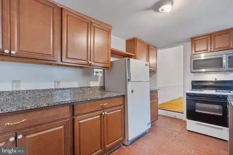 Other - 16 3rd St NE, Washington, DC 20002 photo 5 of 12