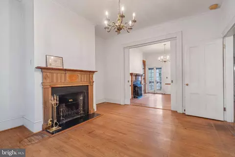 Living - 16 3rd St NE, Washington, DC 20002 photo 2 of 4