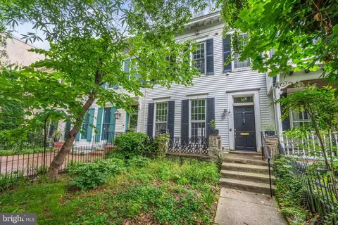 16 3rd St NE, Washington, DC 20002