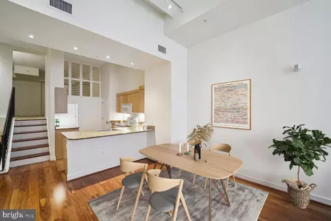 616 E Street St NW #312, Washington, DC 20004 photo 2