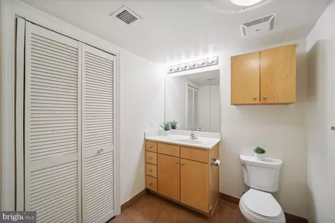 616 E Street St NW #312, Washington, DC 20004 photo 11