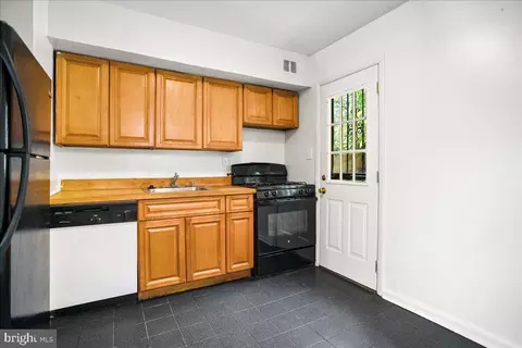 Kitchen - 820 Oglethorpe St NE, Washington, DC 20011 photo 1 of 2