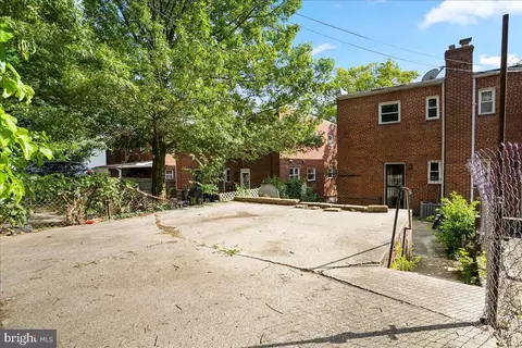 Exterior - 820 Oglethorpe St NE, Washington, DC 20011 photo 1 of 1