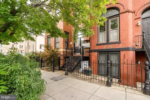 907 N Street St NW #A2, Washington, DC 20001
