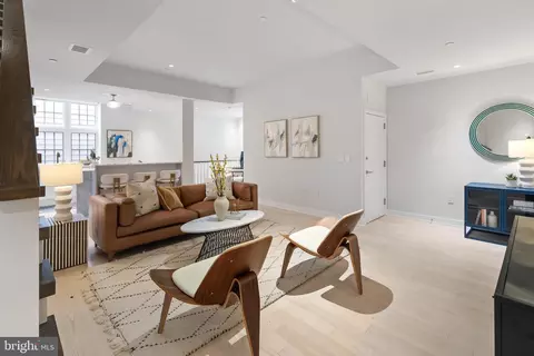 2709 N Street St NW #101, Washington, DC 20007