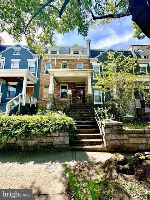 129 Rhode Island Ave NE, Washington, DC 20002