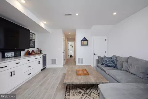 Entry Way - 32 Todd Pl NE #1, Washington, DC 20002 photo 5 of 7