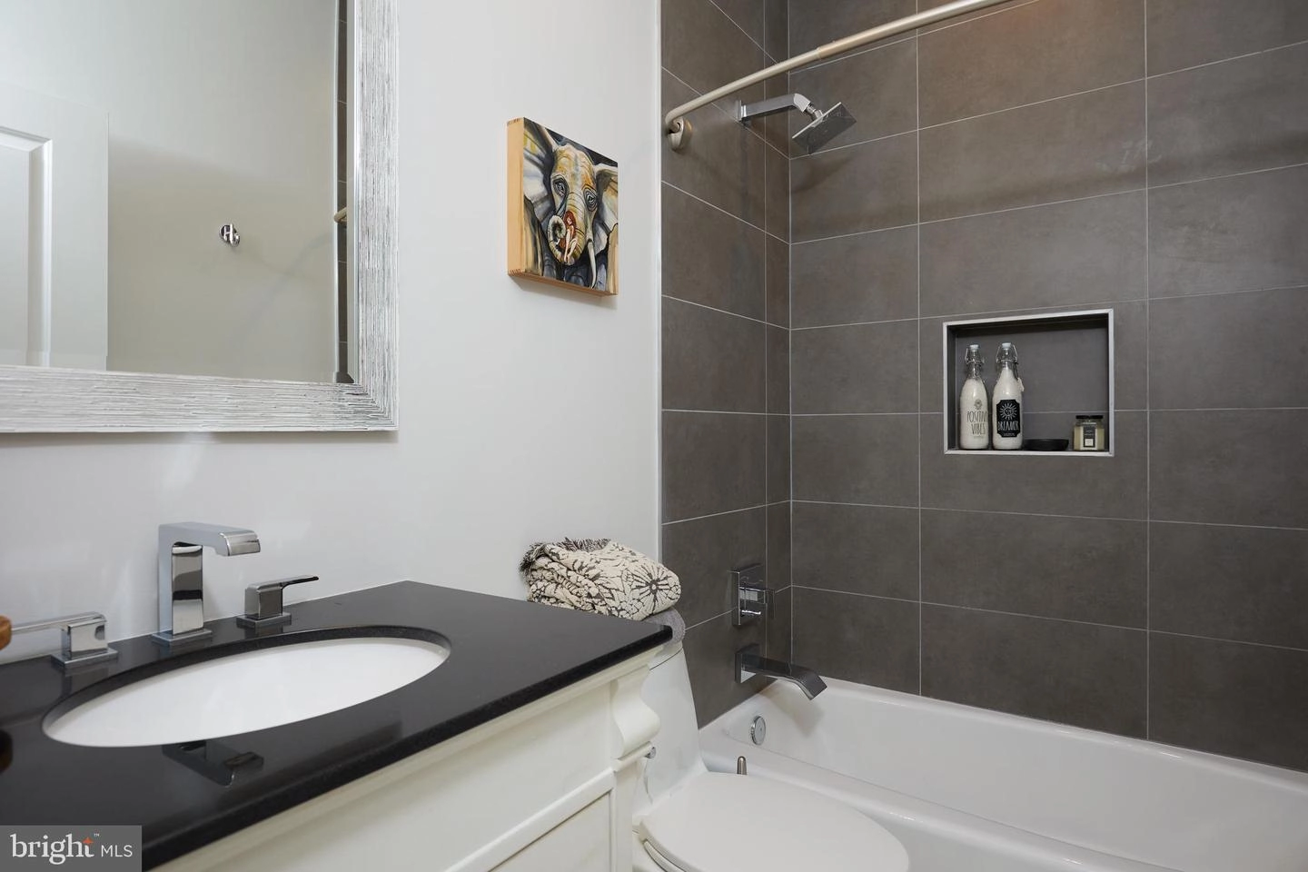 Bath - 32 Todd Pl NE #1, Washington, DC 20002 photo 1 of 4