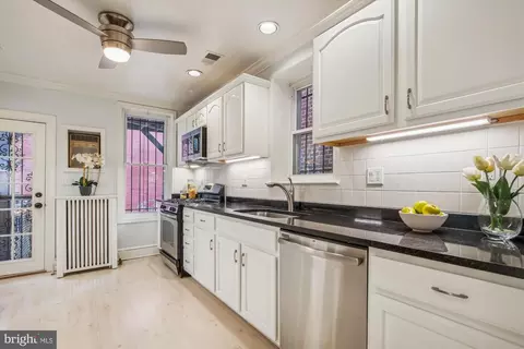 514 7th St NE, Washington, DC 20002 photo 8