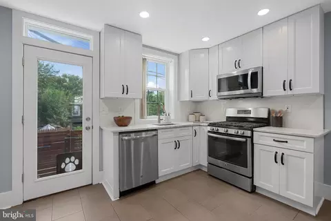 1507 Queen St NE, Washington, DC 20002 photo 2