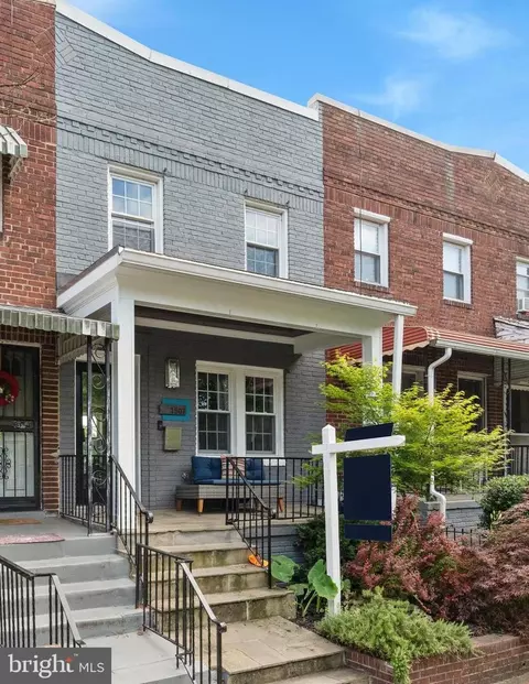 1507 Queen St NE, Washington, DC 20002