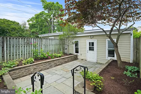 516 9th St SE, Washington, DC 20003 photo 30