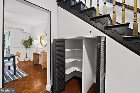 516 9th St SE, Washington, DC 20003 photo 8