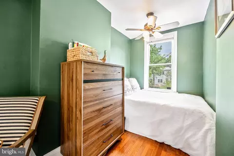 Bedroom - 241 14th Pl NE, Washington, DC 20002 photo 5 of 6