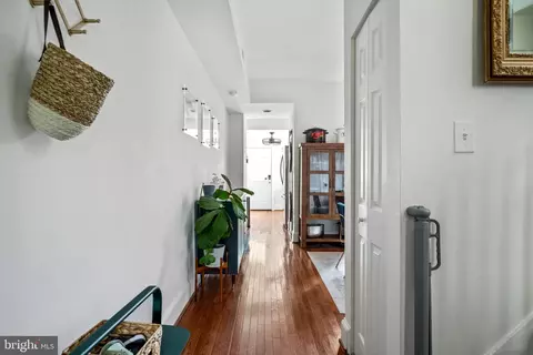 Entry Way - 241 14th Pl NE, Washington, DC 20002 photo 2 of 4