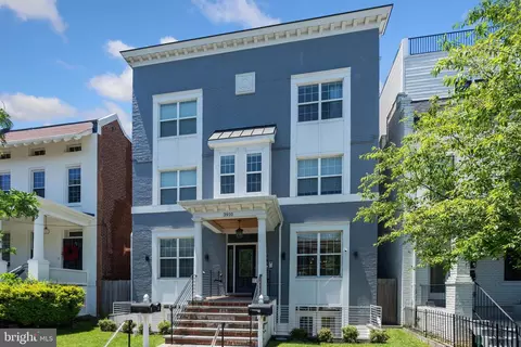 3910 8th St NW #2, Washington, DC 20011