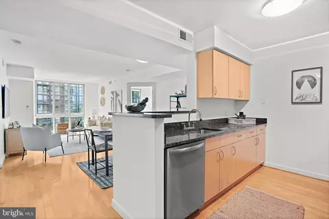 1000 New Jersey Ave SE #611, Washington, DC 20003