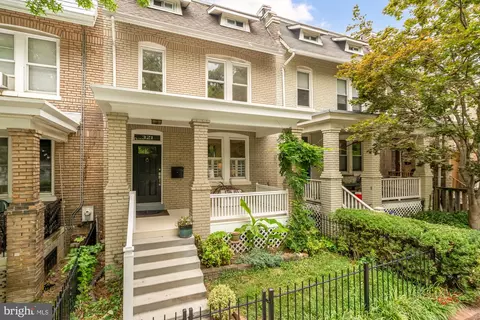 321 Rock Creek Church Rd NW, Washington, DC 20011
