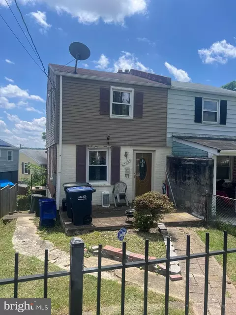5059 Jay St NE, Washington, DC 20019