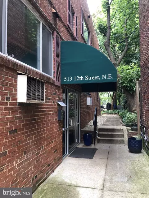 513 12th St NE #9, Washington, DC 20002