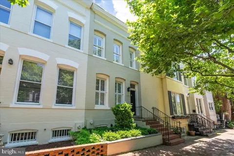 1653 34th St NW, Washington, DC 20007