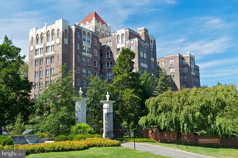 4000 Cathedral Ave NW #733B, Washington, DC 20016