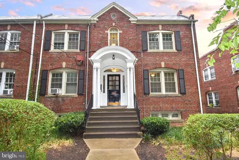 2514 41st St NW #2, Washington, DC 20007