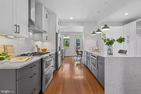 1120 Oates St NE, Washington, DC 20002 photo 12