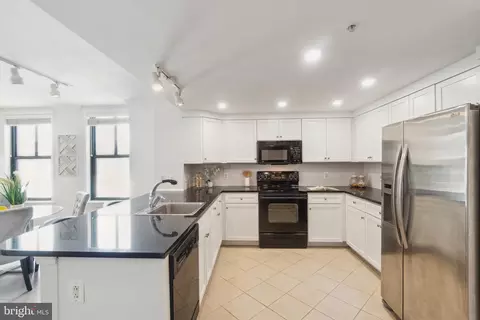 Kitchen - 616 E Nw NW #514, Washington, DC 20004 photo 4 of 4