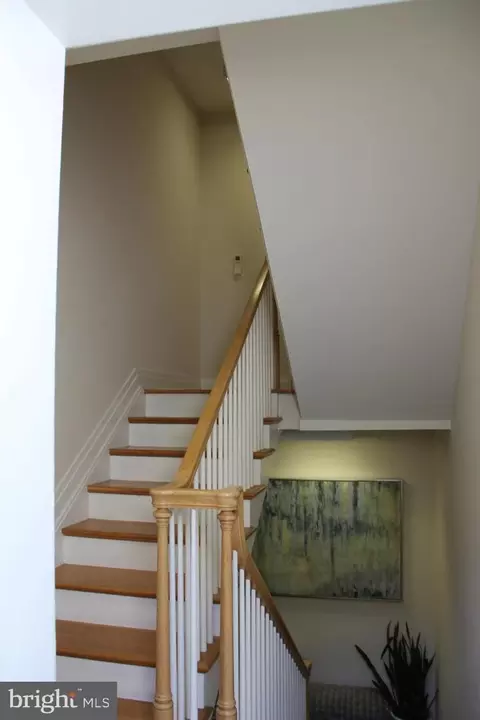 611 D St SE #4E, Washington, DC 20003 photo 4