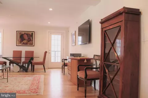 611 D St SE #4E, Washington, DC 20003 photo 25
