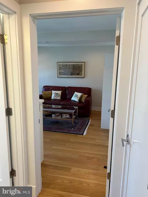 611 D St SE #4E, Washington, DC 20003 photo 31