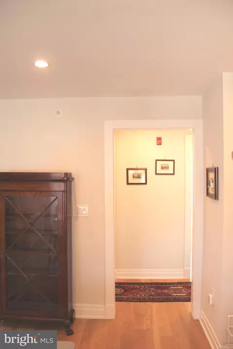 611 D St SE #4E, Washington, DC 20003 photo 29