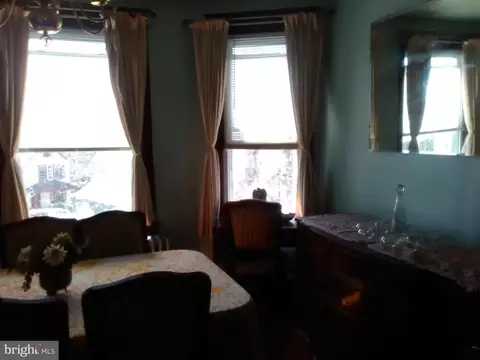 Dining - 2906 25th St NE, Washington, DC 20018 photo 2 of 3
