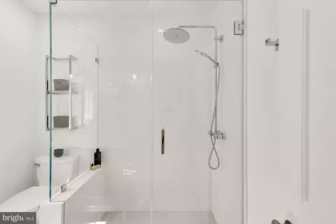 Bath - 3536 Appleton St NW, Washington, DC 20008 photo 4 of 7