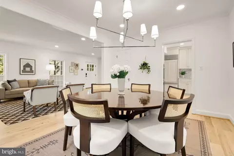 Dining - 3536 Appleton St NW, Washington, DC 20008 photo 2 of 5