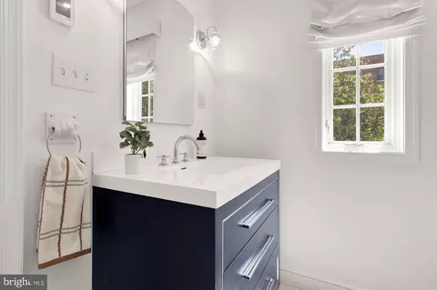 Bath - 3536 Appleton St NW, Washington, DC 20008 photo 5 of 7