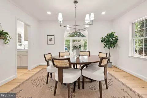 Dining - 3536 Appleton St NW, Washington, DC 20008 photo 1 of 5