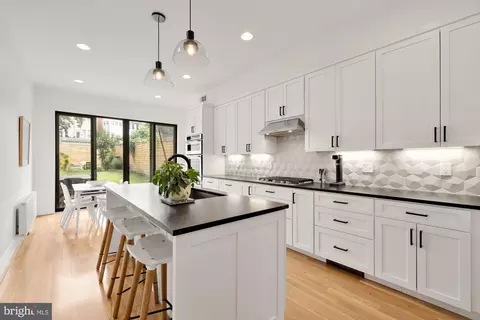 119 Adams St NW, Washington, DC 20001