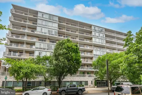 730 24th St NW #900, Washington, DC 20037