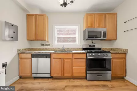 Kitchen - 730 15th St SE, Washington, DC 20003 photo 1 of 1