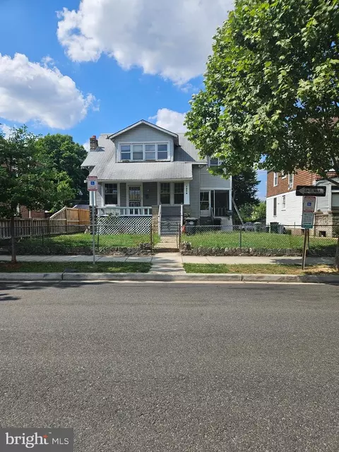 1908 Irving St NE, Washington, DC 20018